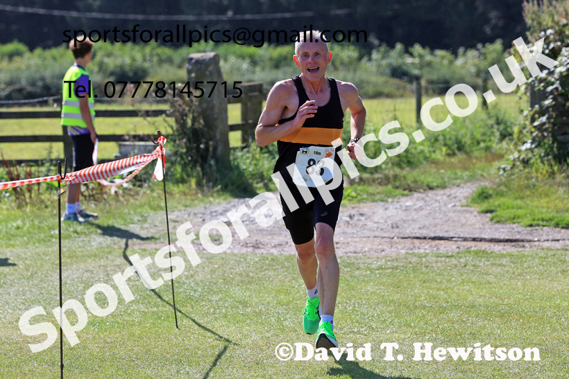 The 2026 Tynedale Jelly Tea 10 Mile Road Race, Matfen, Northumberland. Photo: David T. Hewitson/Sports for All Pics
